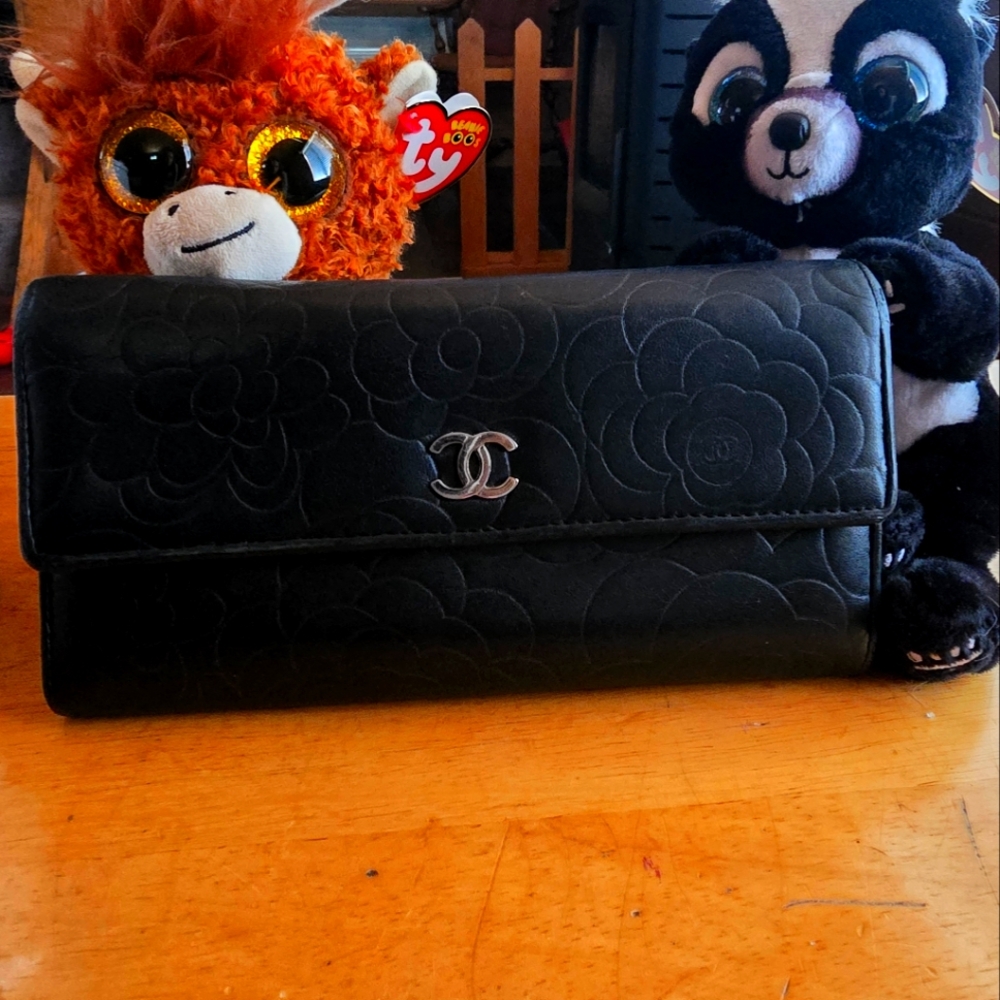 Black Floral Embossed Chanel Wallet